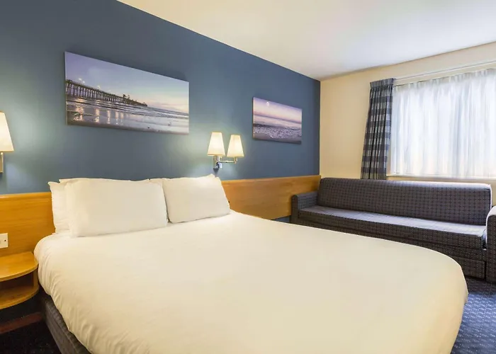 Days Inn Magor